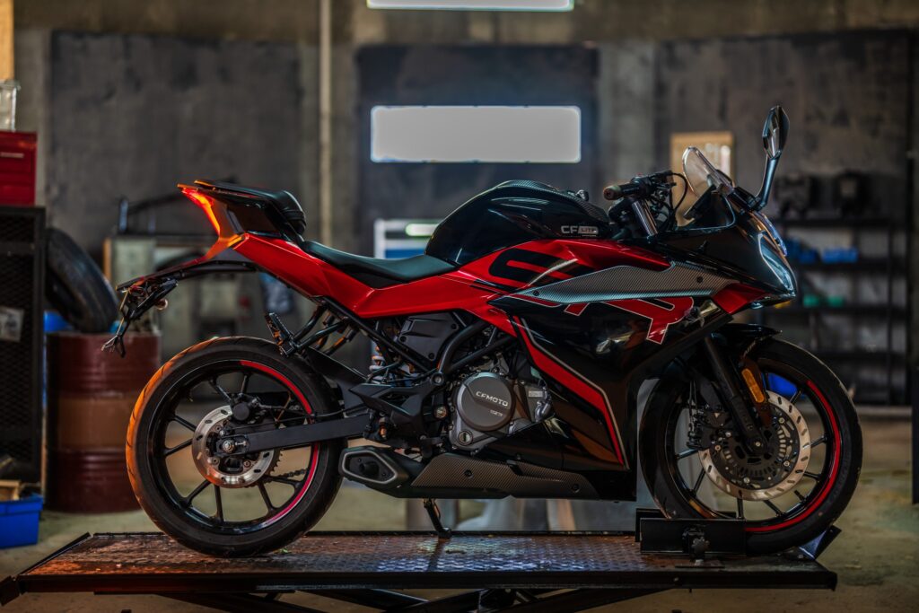 みなと 230 DUAL - 250NK - CFMOTO