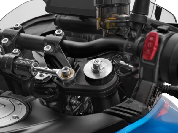 мотоцикл cfmoto 1000MT-X